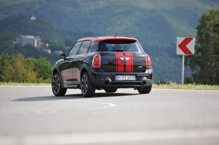  Mini Countryman JCW 2012 года  (фото 197 из 211)